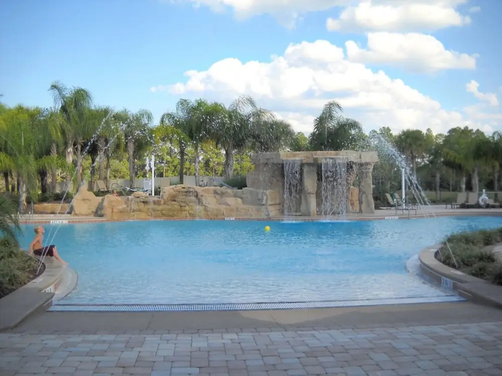 Paradise Palms 8961