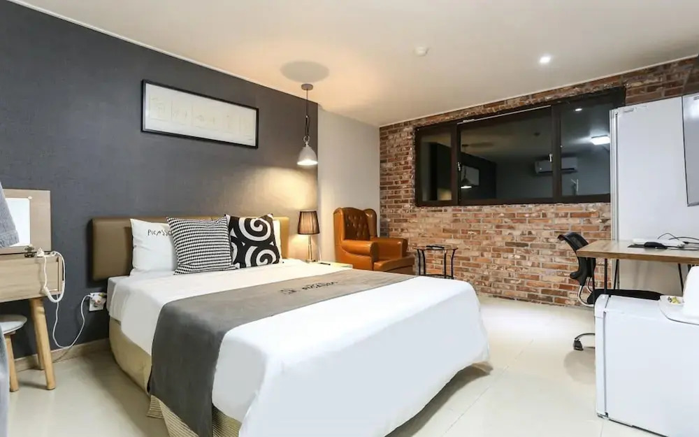 Picasso Hotel