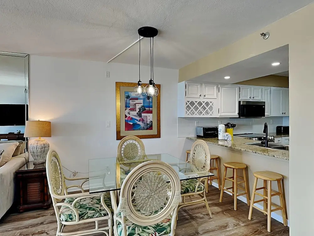 Emerald Towers II by Southern Vacation Rentals