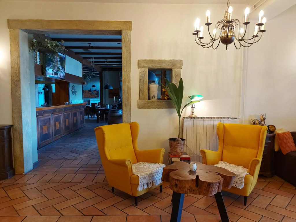 Hotel Bio