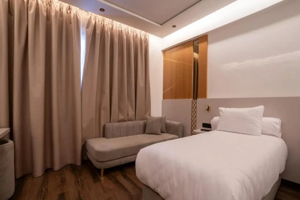 Hotel Esmeralda