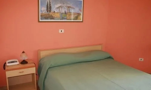 Hotel Al 2000