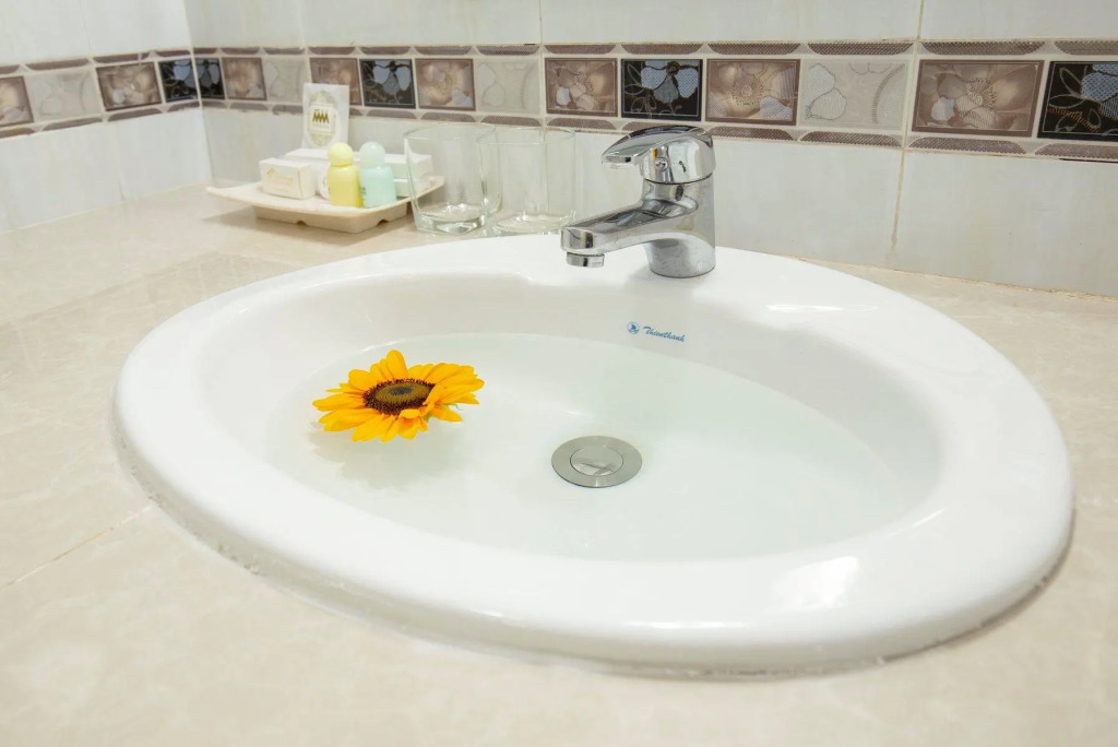 Blue Sapphire Hotel & Apartment