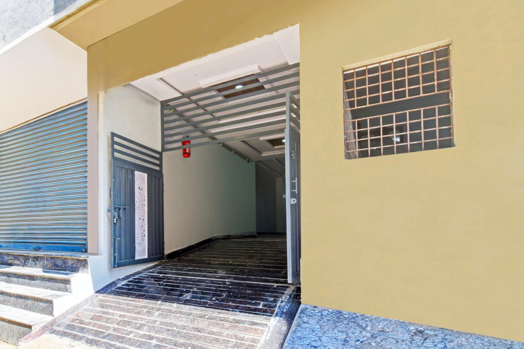 Hotel O RBS Square Inn Uppal