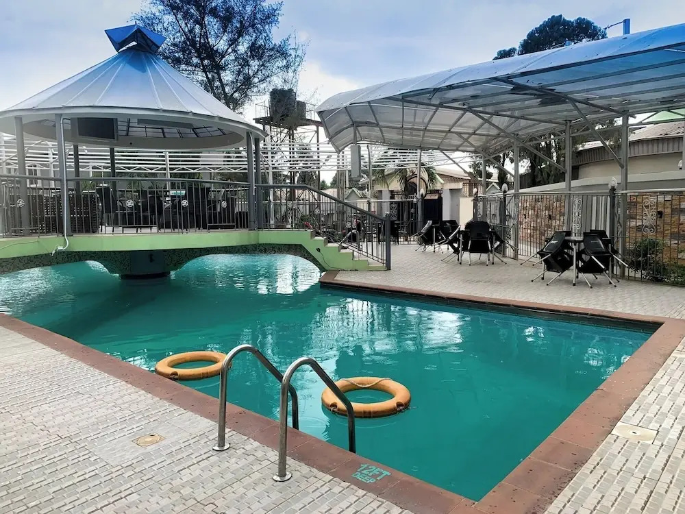 Lushville Hotels and Suites