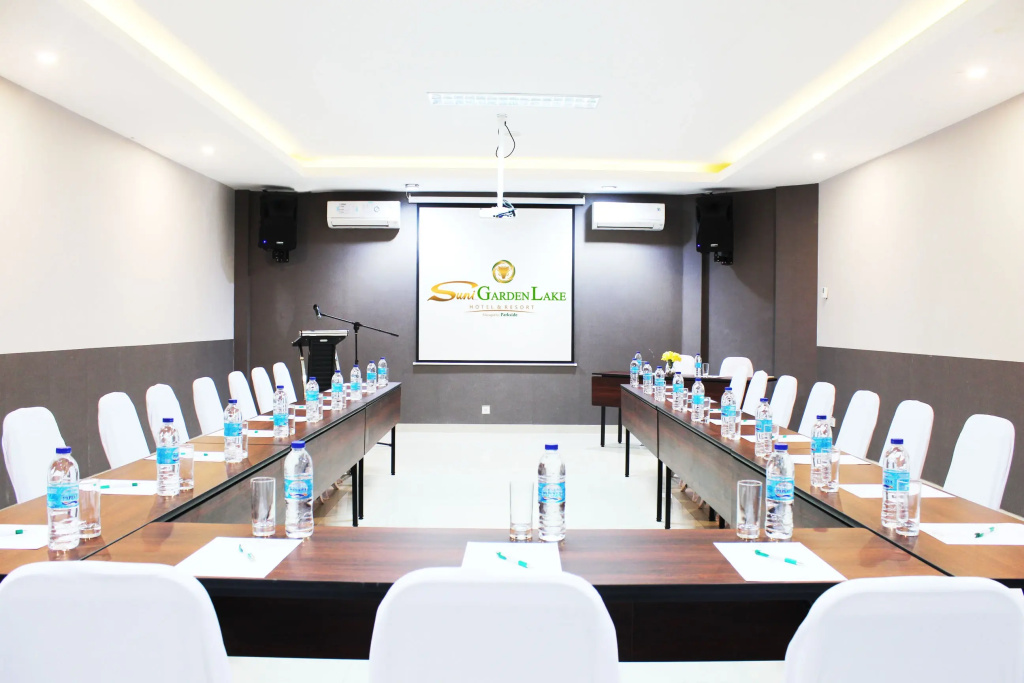 Suni Garden Lake Hotel and Resort Managed by Parkside