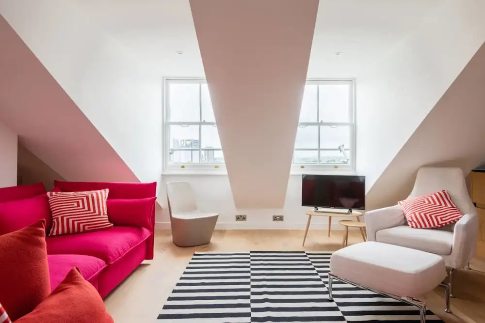 The Lansdowne Crescent - Bright 3bdr Top Floor Apartment in Notting Hill