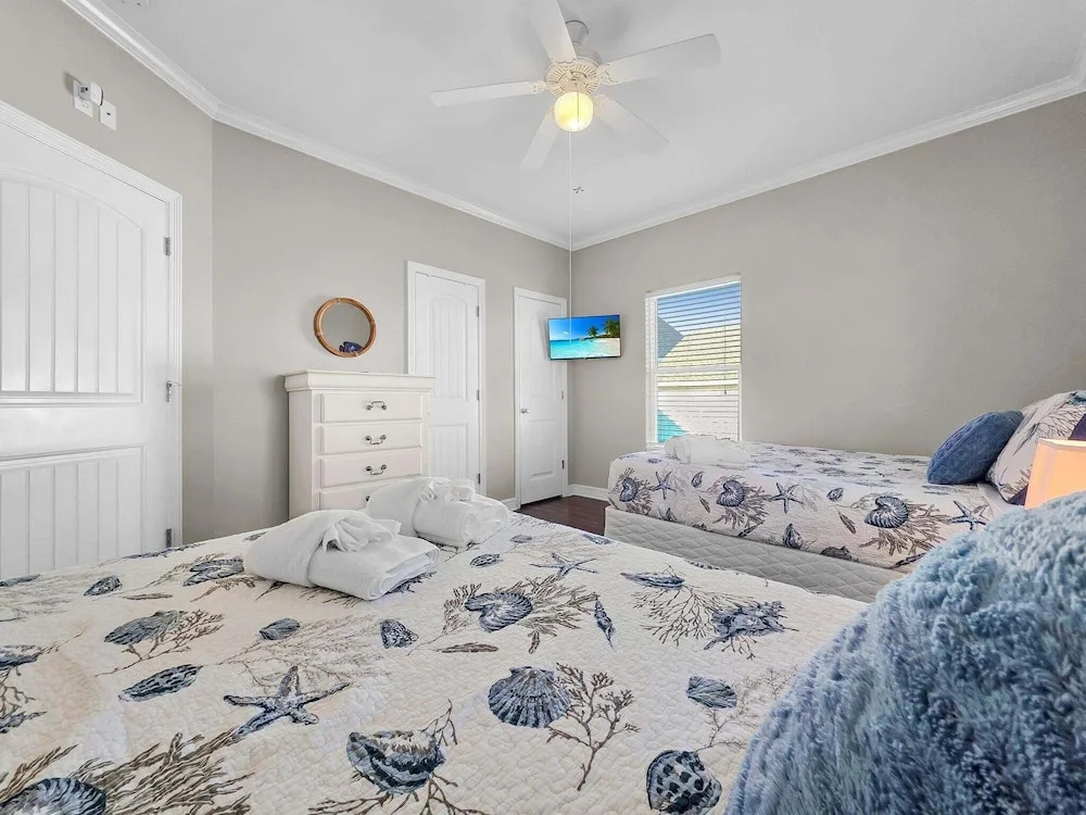 Crystal Moon 2 Bedroom Home
