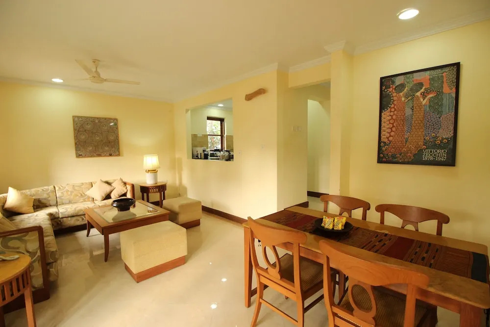 OYO 10785 Home Bright 1 BHK Sunset Beach