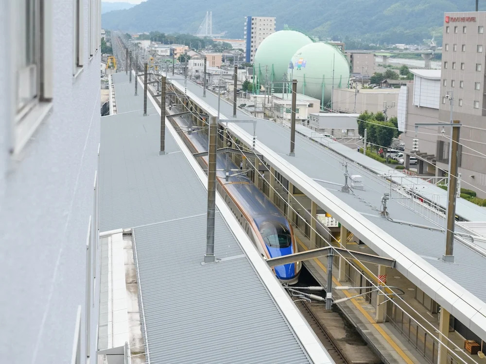 Oyo Ueda Station Hotel
