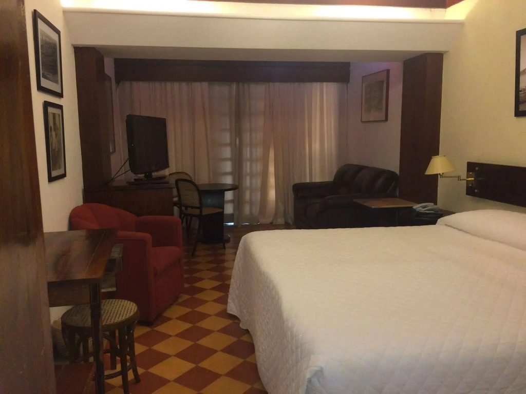 Sailing Hotel & Spa