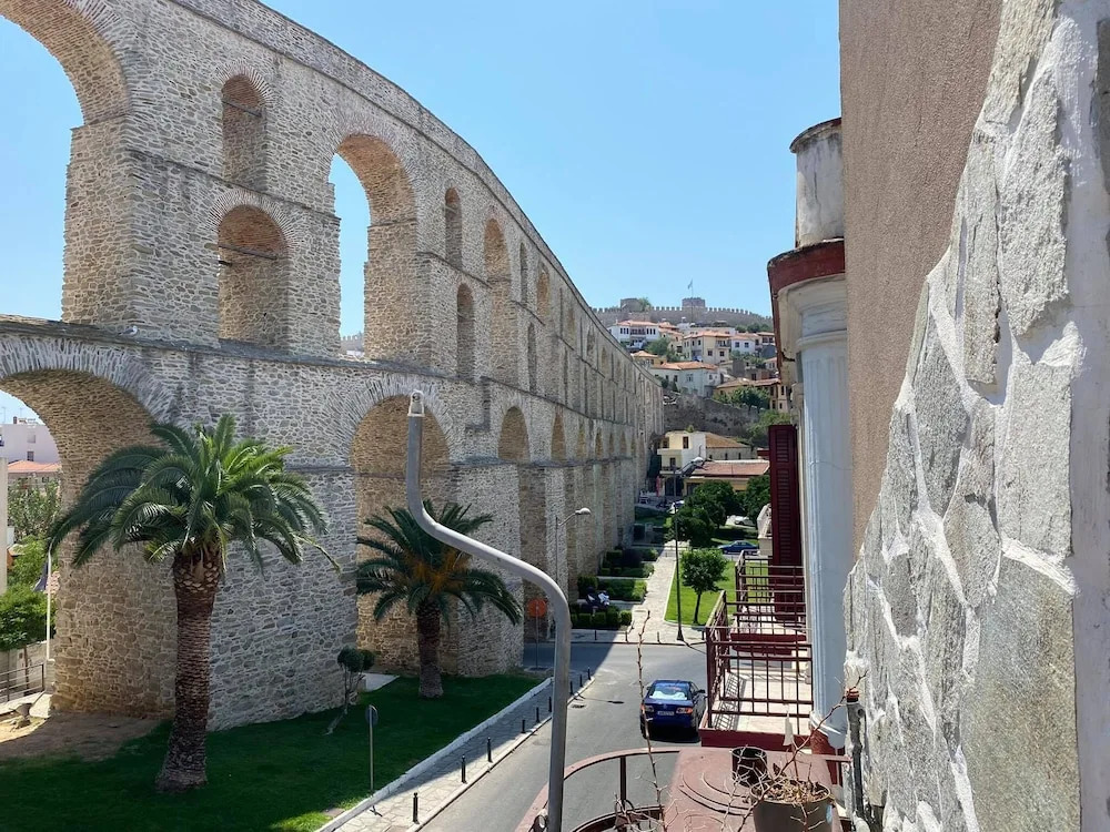 Lovely 2-bed House in Kavala