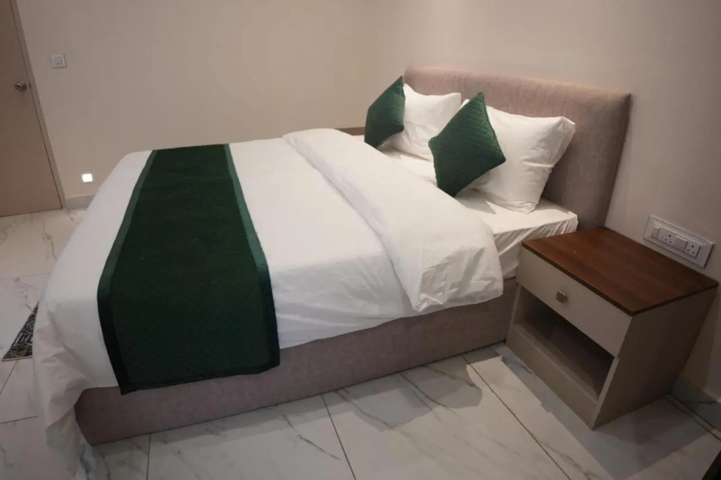 AK Castle Suites