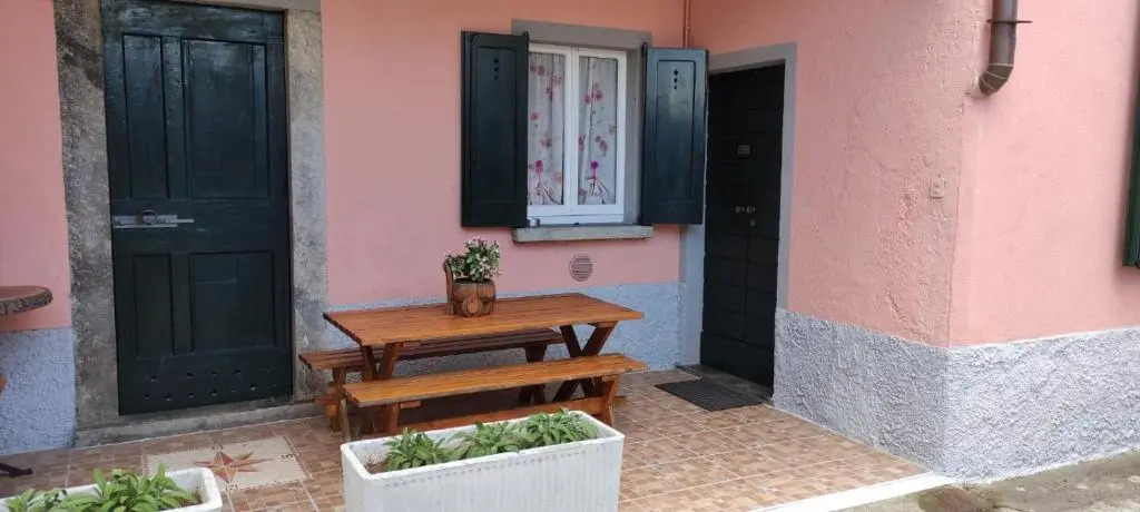 Casta House