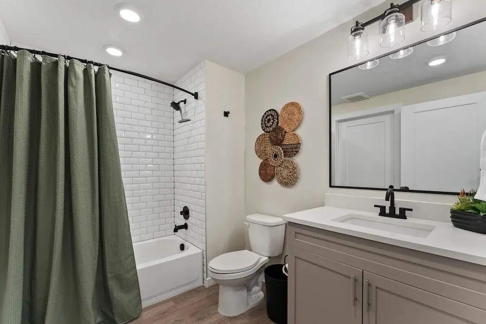 Surf & Sand Castle 2 Bedroom Condo