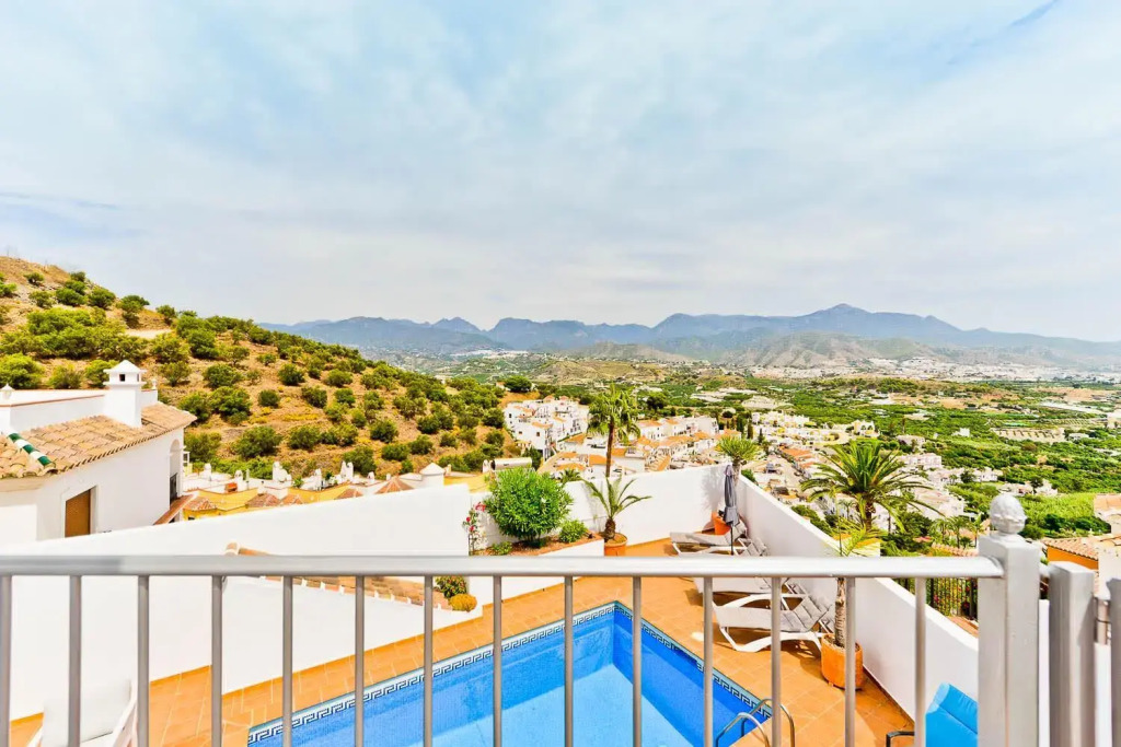 villa vistas al mar