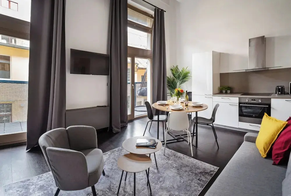 Deluxe apartments near center Prague