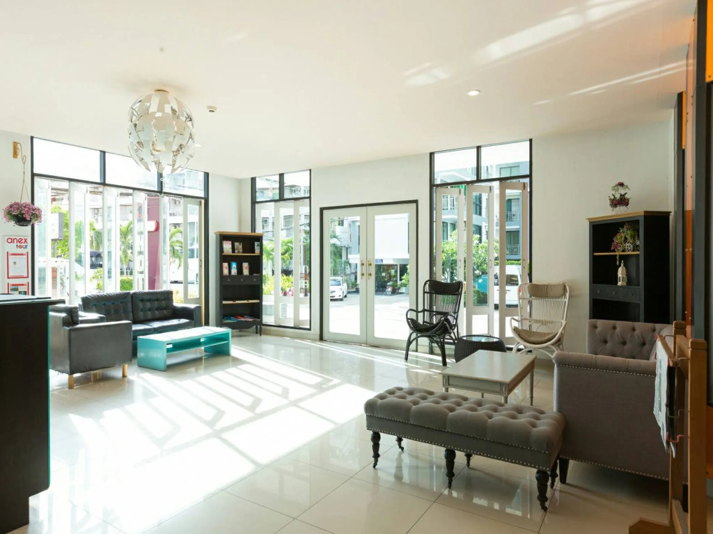Neo Hotel