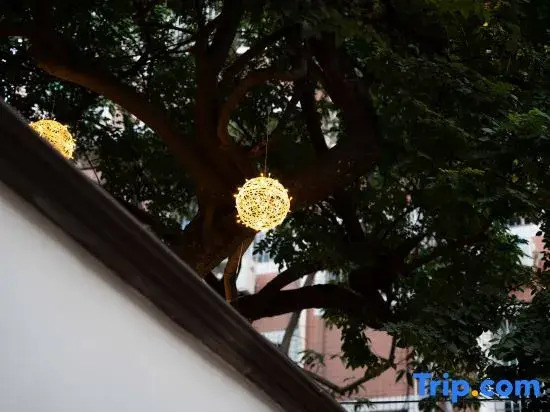 Xiamen Lanting Bieyuan (Zhongshan Park Subway Station)