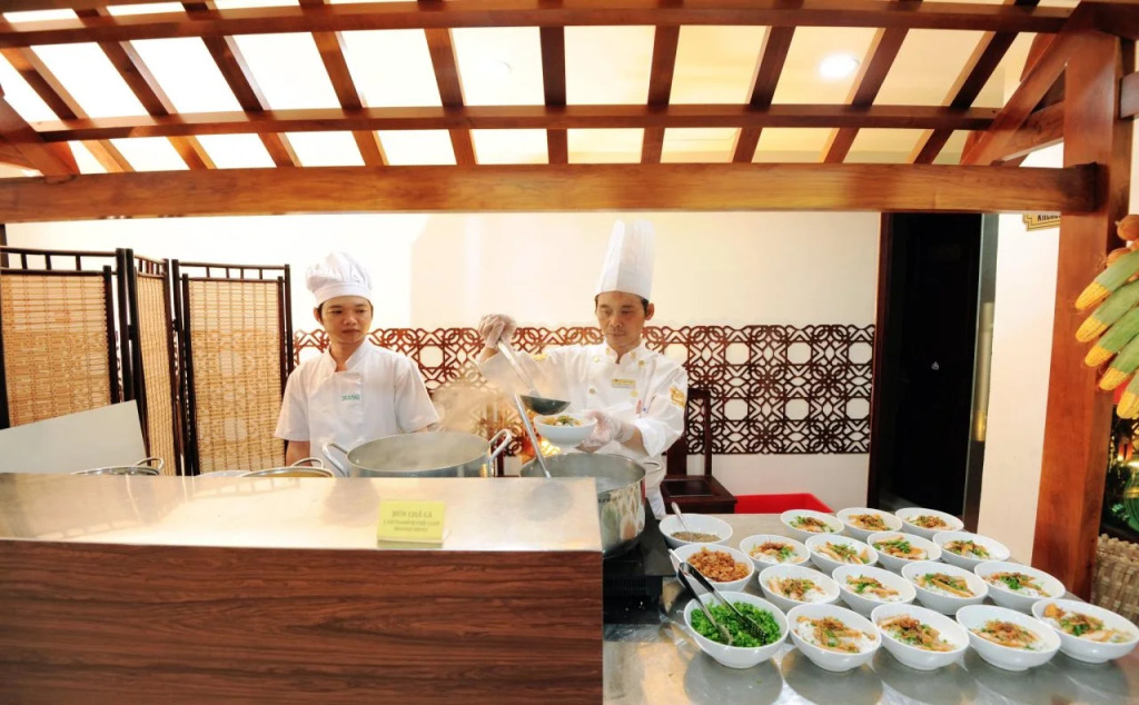Cuu Long Hotel