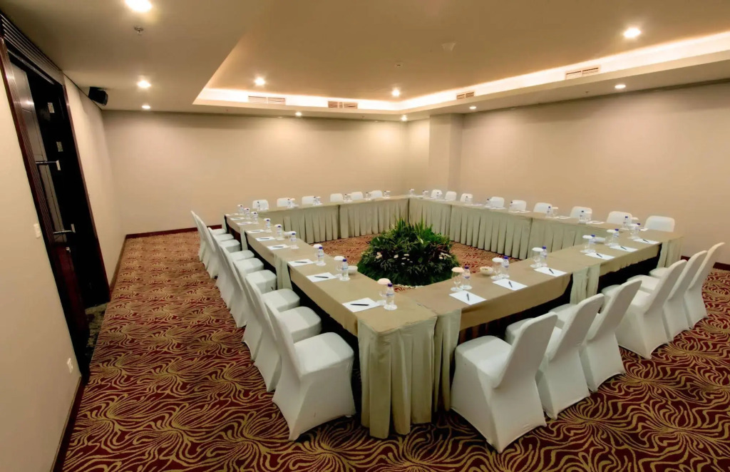Hotel Santika Premiere Gubeng Surabaya