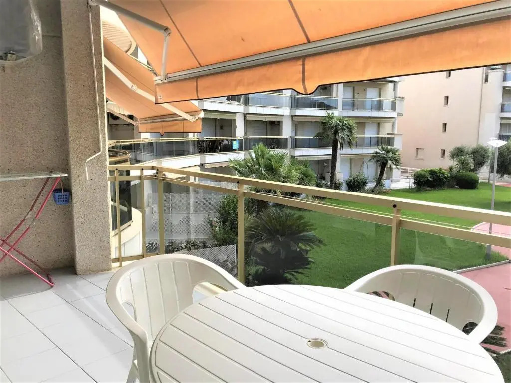 Apartamento en Golf St Jordi en La Llosa 118B - INMO22