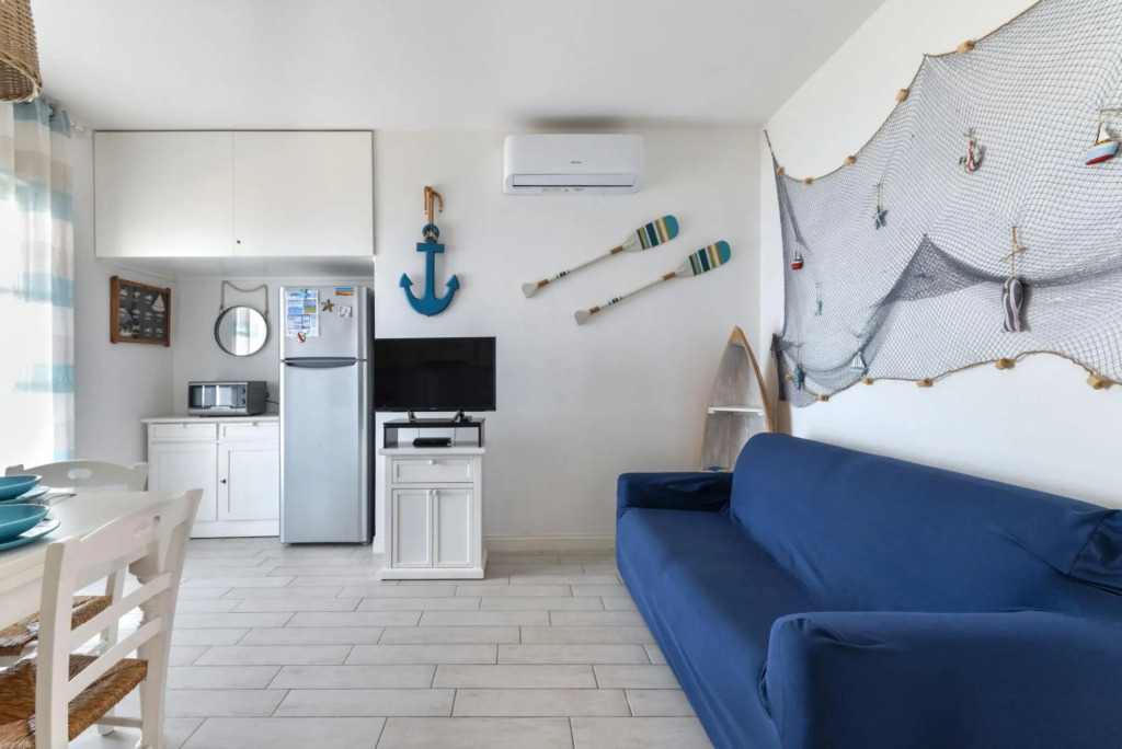 Bel Horizonte three-room apartment a few steps away to the town center-Casa Paba