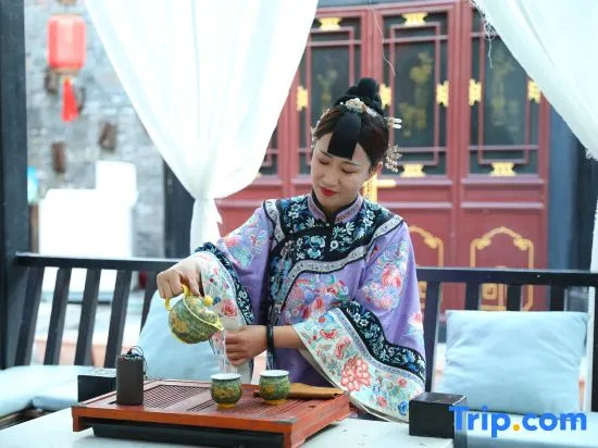 Miss.R (Pingyao Ancient City Store)
