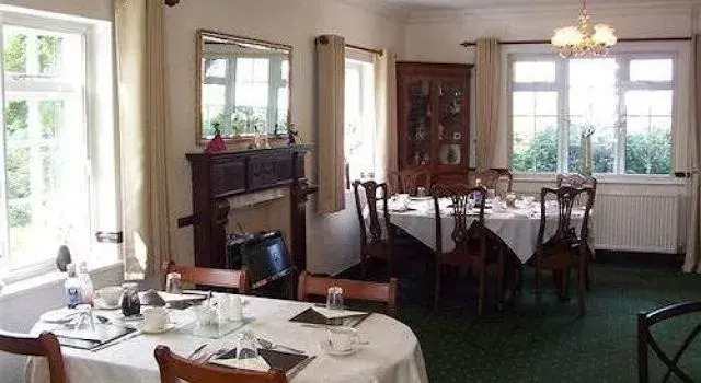 Oakland House