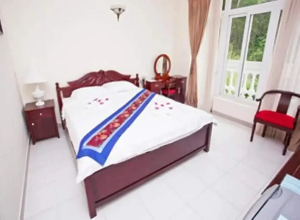 Nathalie's Vung Tau Restaurant & Hotel