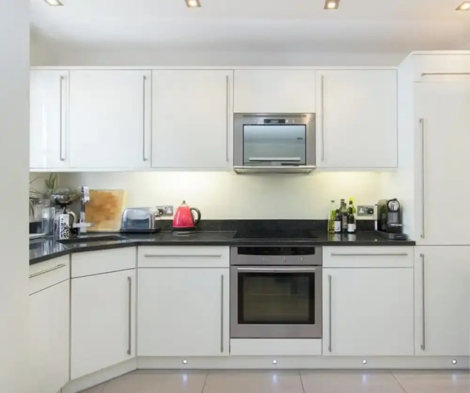 Kensington - 1-bed Apartment - Sleeps 4 - Wifi