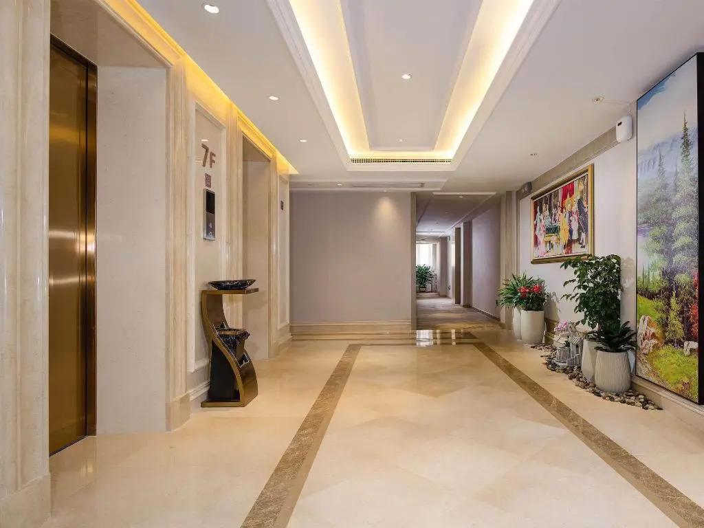 Vienna Hotel (Guangzhou Conghua Taiping Subway Station)