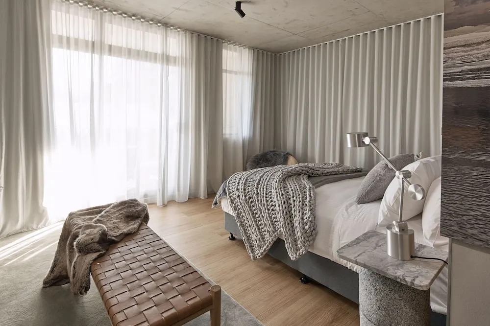 The Collectionist
