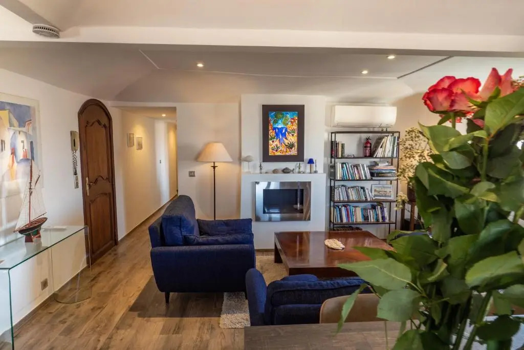 Charmant appartement spacieux pour 6P vue mer vieil Antibes