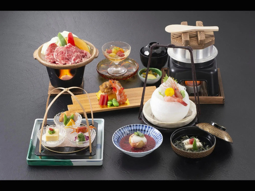 Royal Tainai Park Hotel