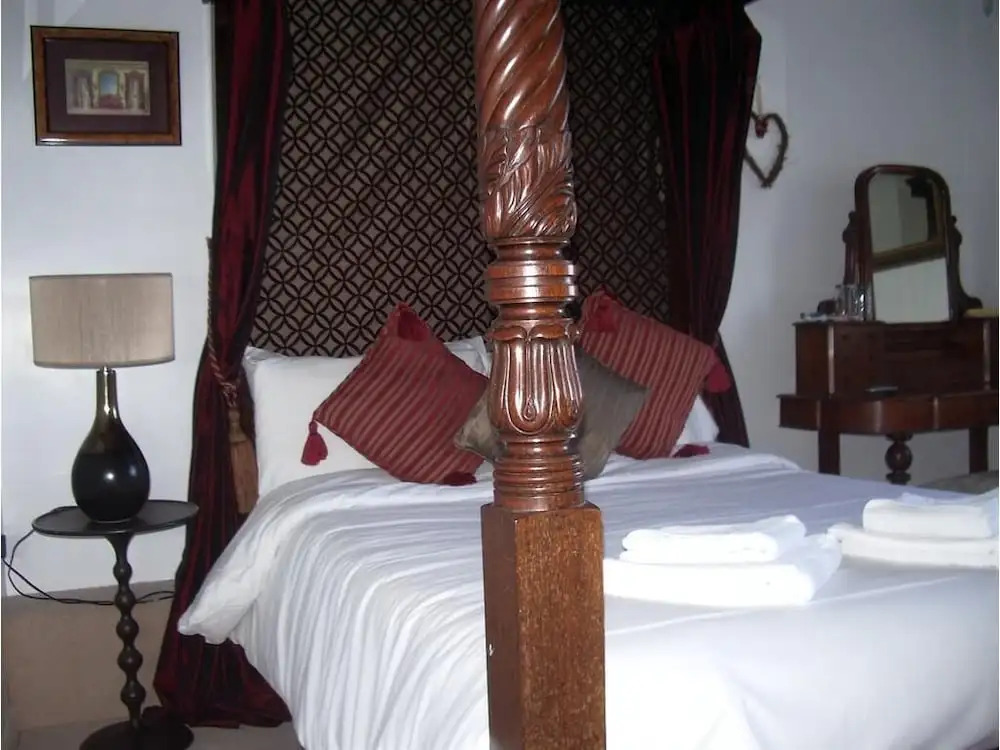The Bear Inn