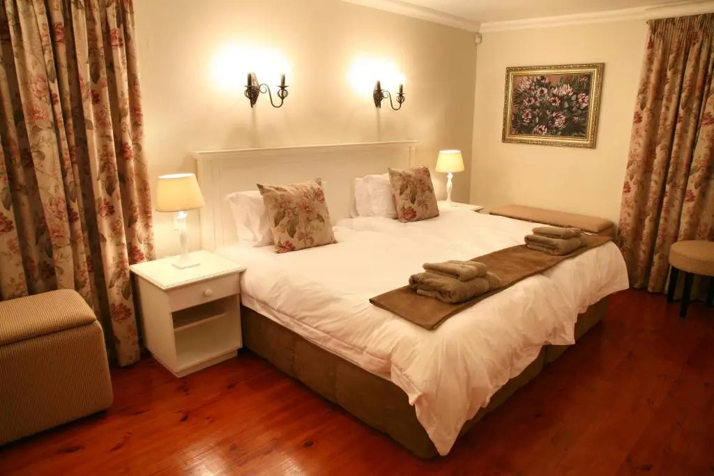 Hogsback Arminel Self catering Cottages