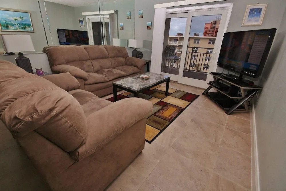 Sea Coast Gardens III 507 Apartment 2