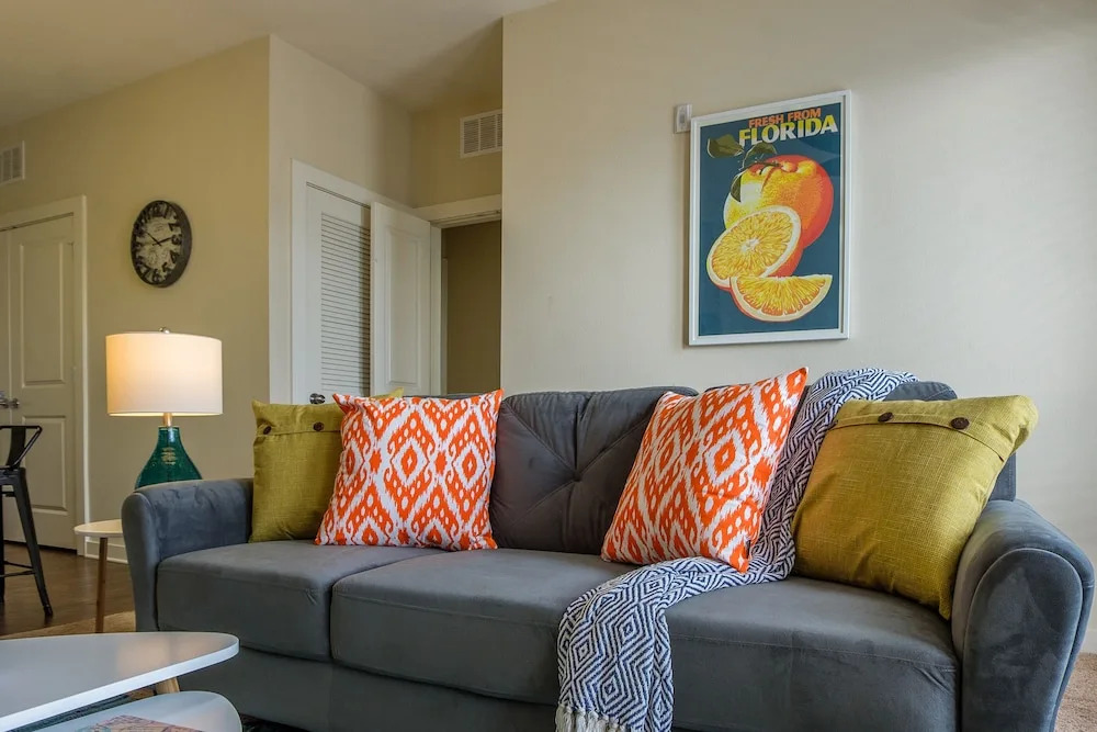 Courier City Apartments by Frontdesk