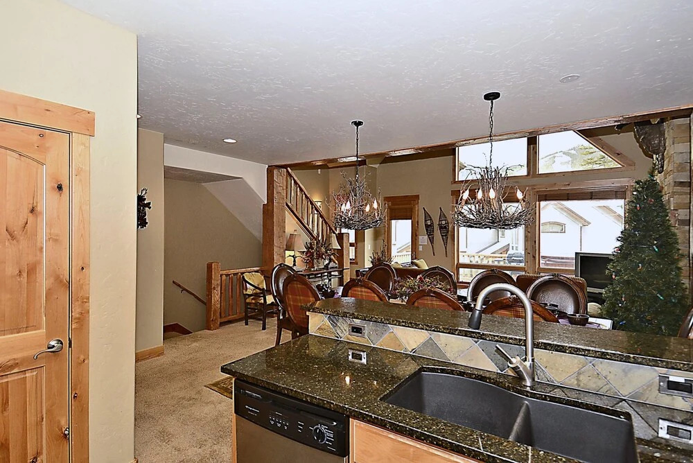 Lakota Antlers 200 5 Bedroom Holiday Home by Winter Park Lodging Company