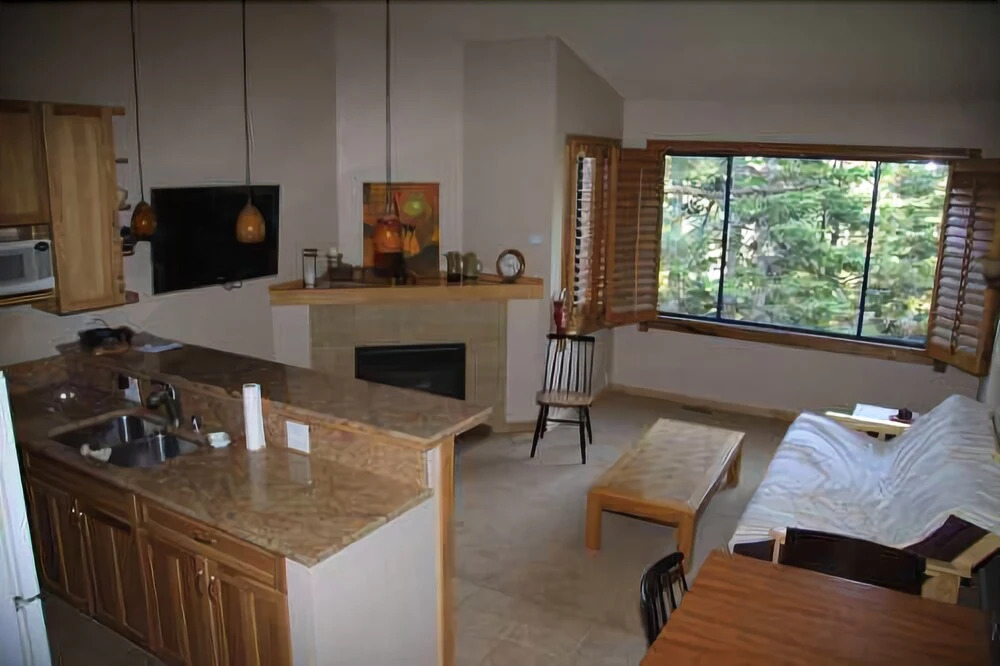 Northstar Ski in Ski Out Condo by RedAwning