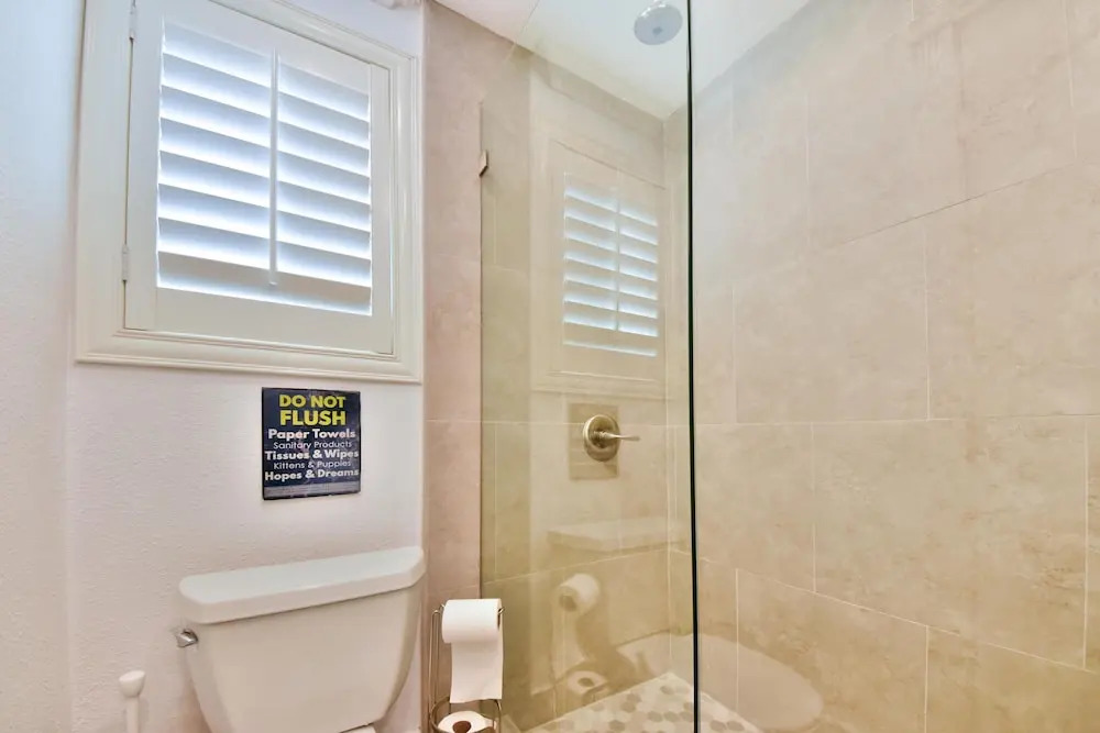 Spacious 2BD Home Next to Disneyland - Sleeps 6