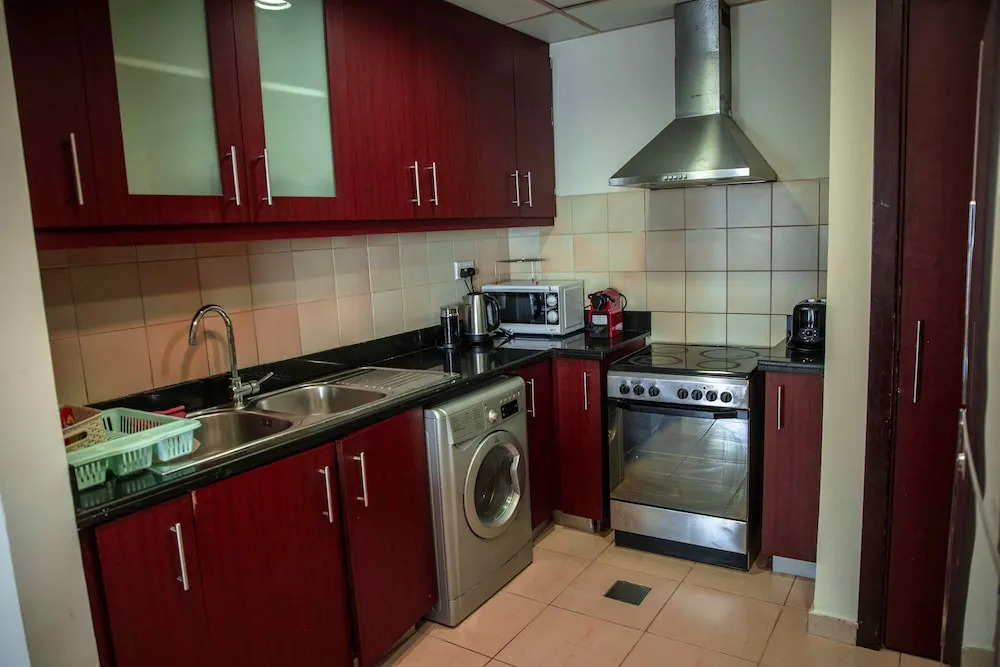 Pelicanstay Seaview Suites in JBR Walk