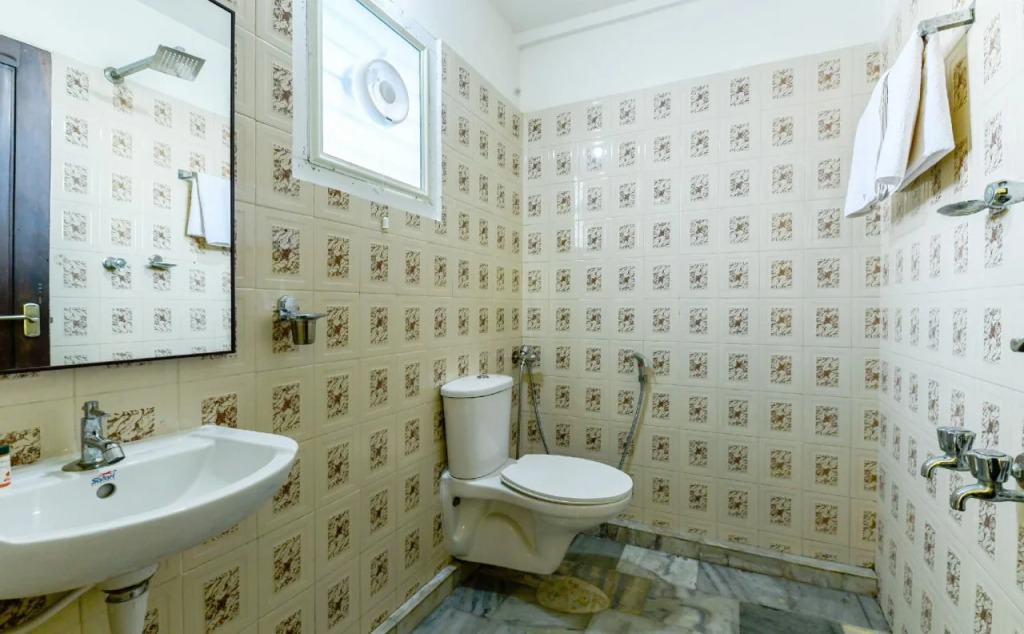 OYO Flagship 48912 Chandrika Residency MG Road