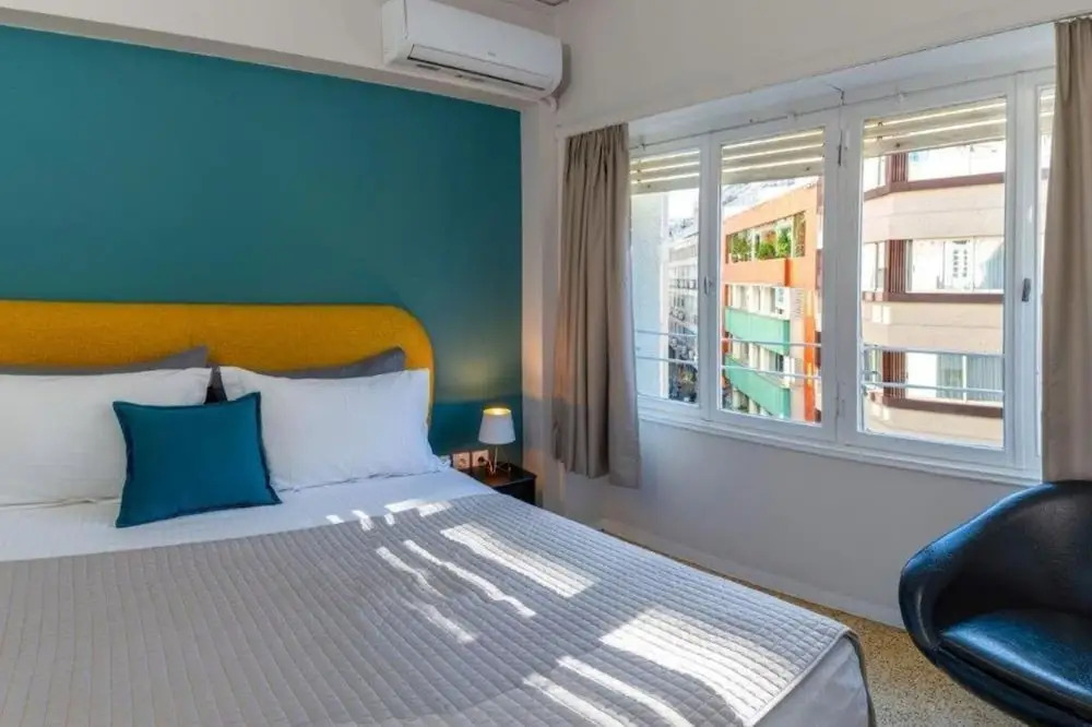 Crown Syntagma Apartment