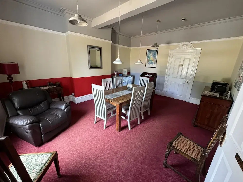 Hookwood Lodge