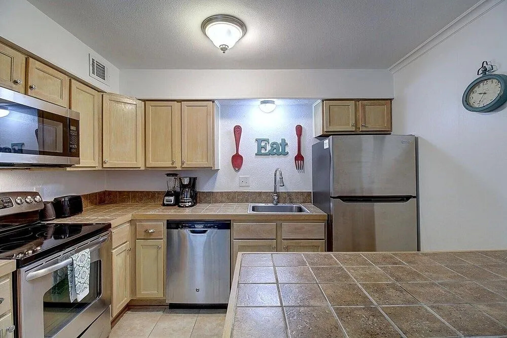 The Codfather 2 Bedroom Condo by Redawning