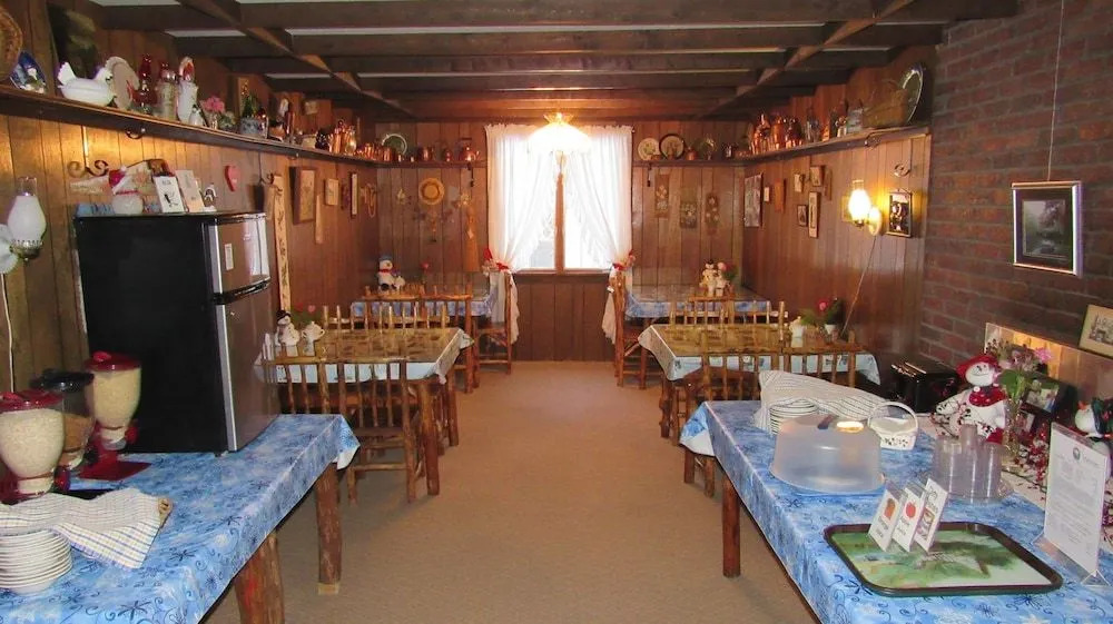 Carlsons Lodge