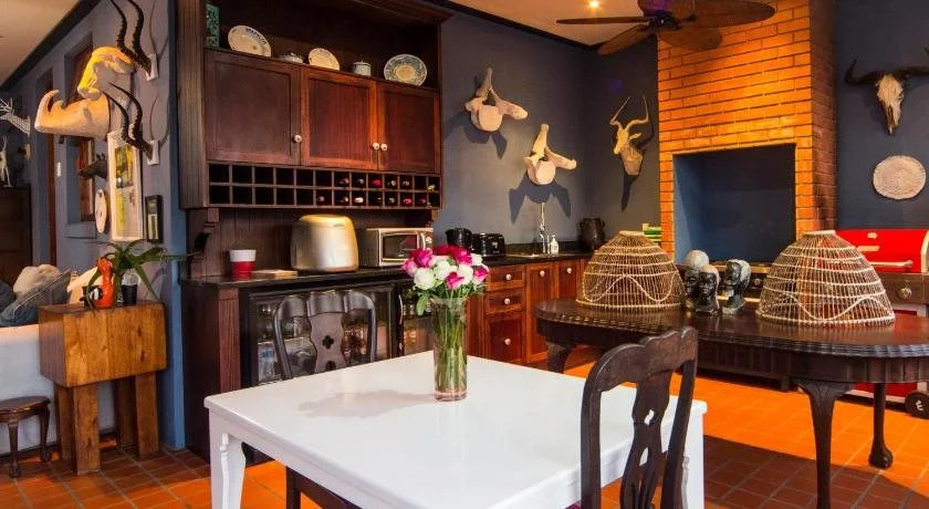 Holland House B&B