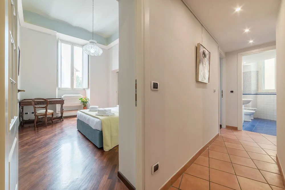 San Giovanni Elegant 6 Pax Apartment